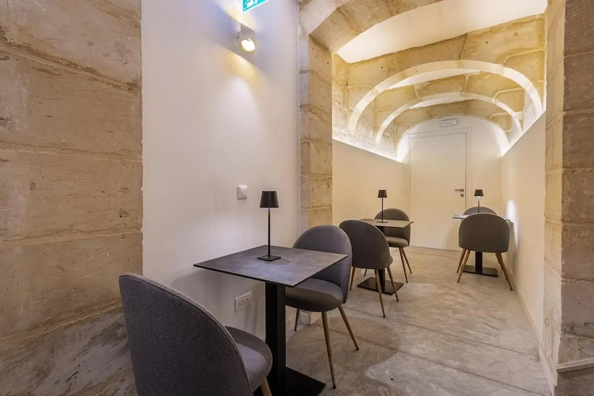 Old Theatre Suites - Montecristo Valletta